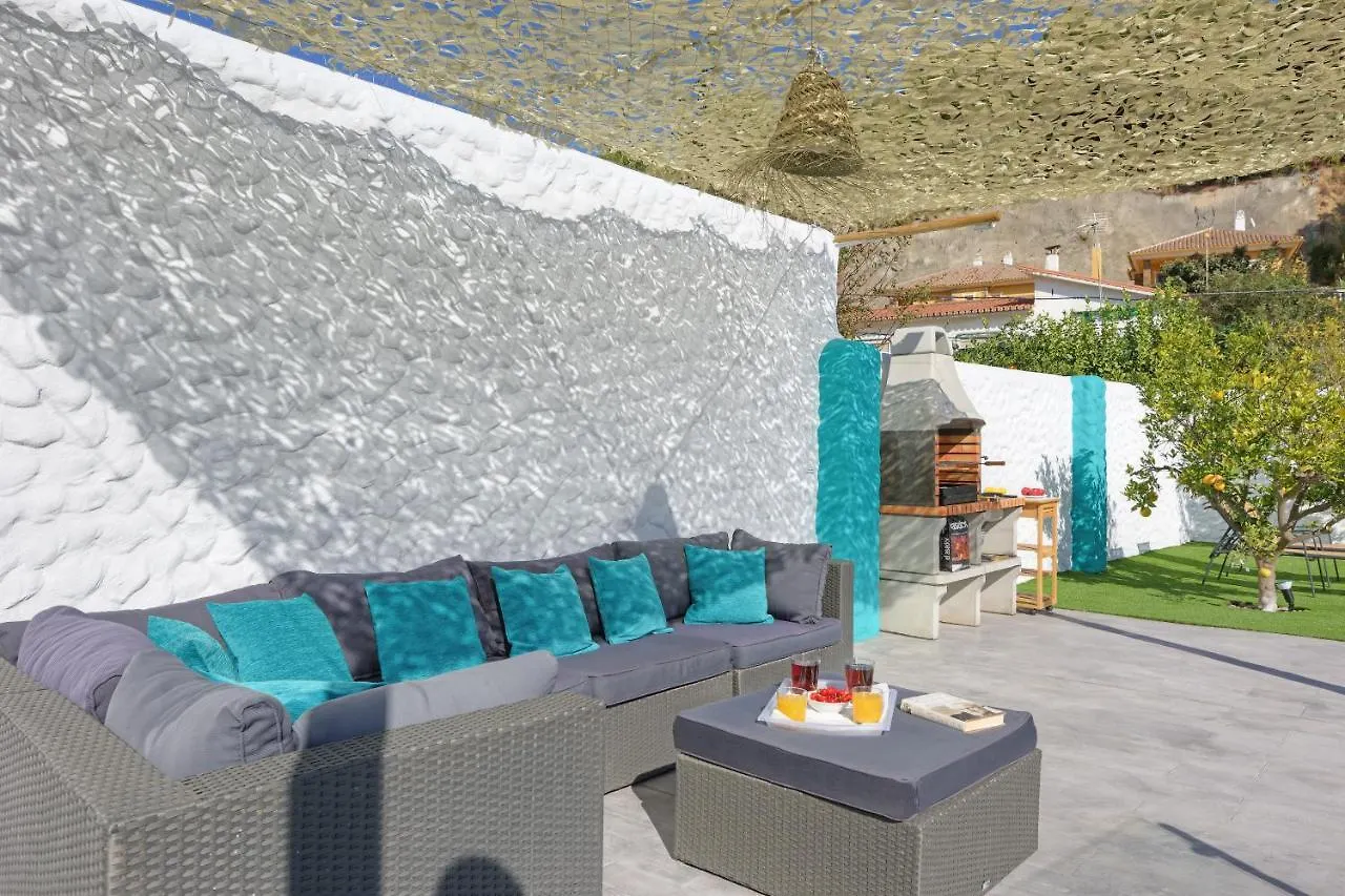 Villa Mamba By Seric,15' Walking To The Beach Torremolinos Spain