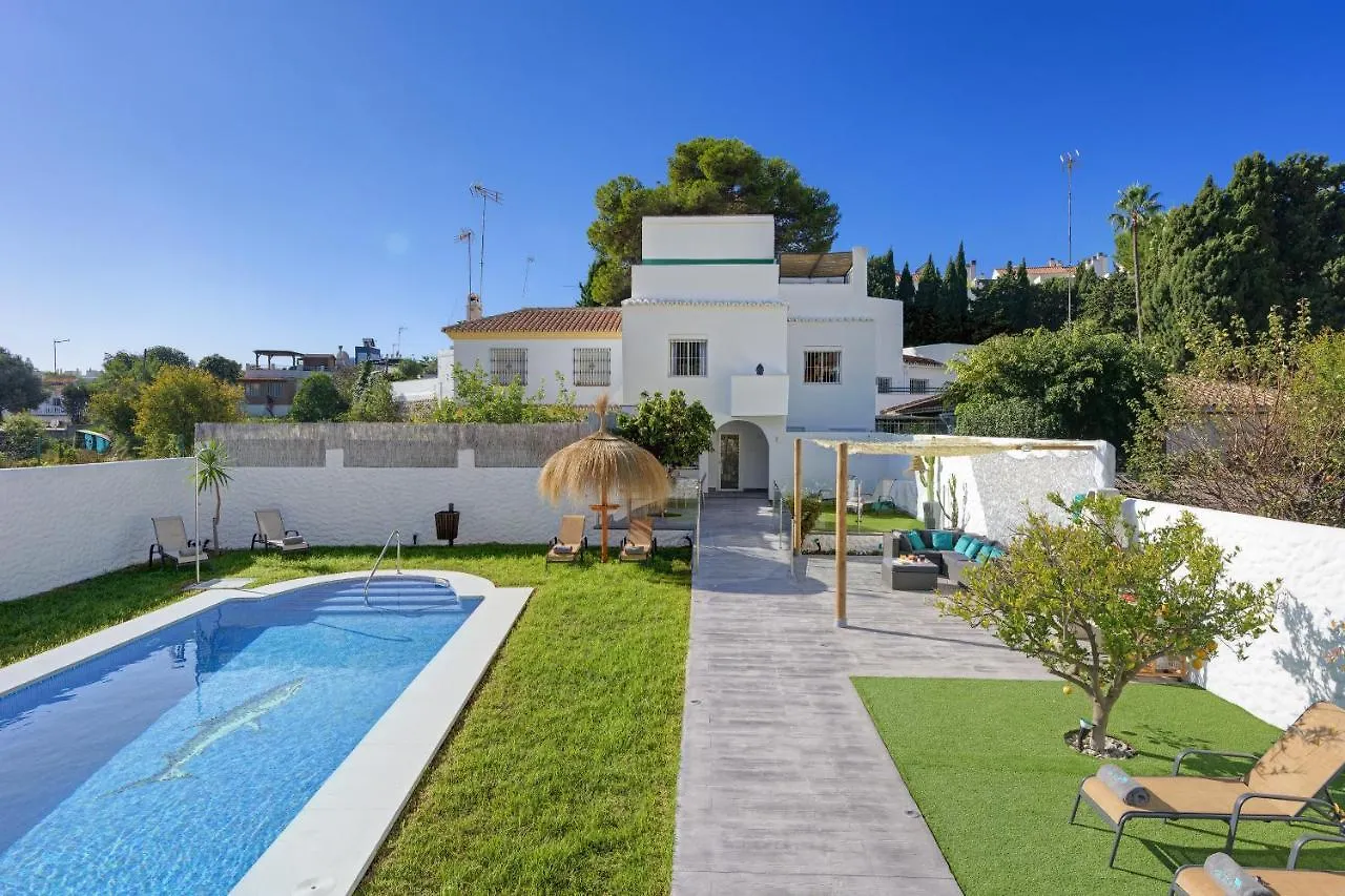 Villa Mamba By Seric,15' Walking To The Beach Torremolinos